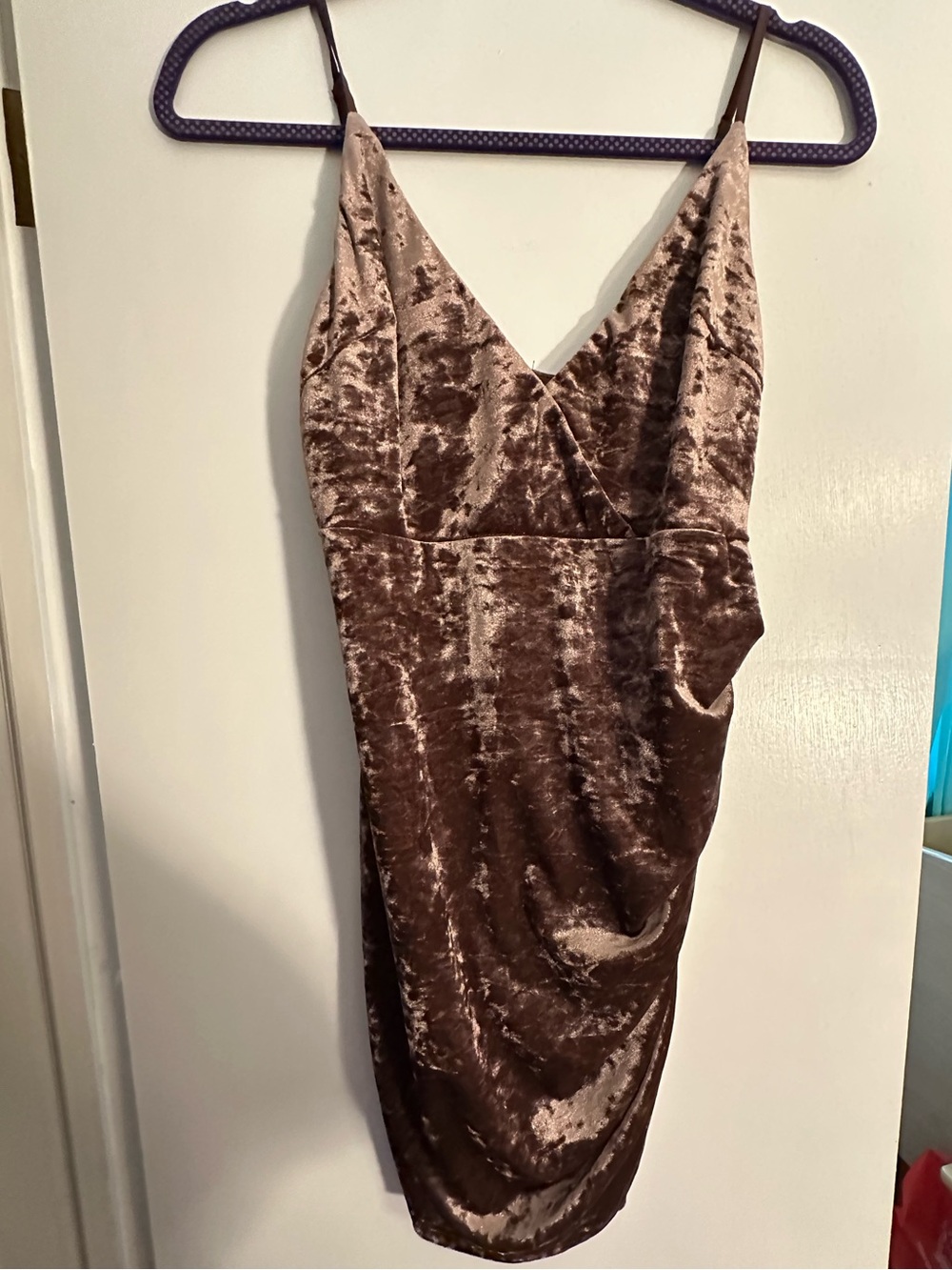 Forever 21 NWT Velvet Slip Ruched Mini Dress Mauve V-Neck Bodycon Medium